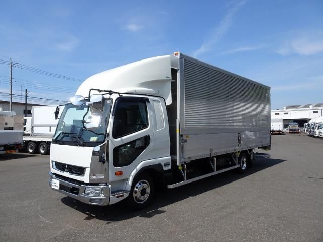Mitsubishi FIGHTER 2025-11 8186354-0