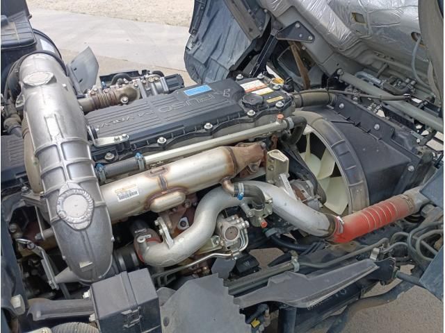 Mitsubishi FIGHTER 2024-07 8186368-15