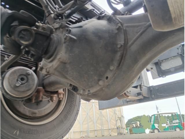 Mitsubishi FIGHTER 2024-07 8186368-16