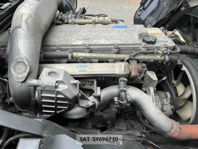 Mitsubishi FIGHTER 2006-10 8207504-24