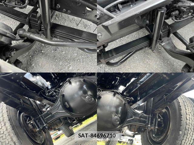 Mitsubishi FIGHTER 2006-10 8207504-26