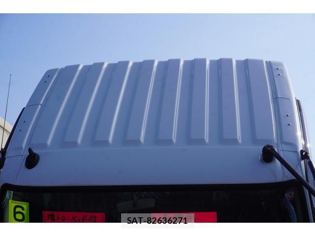 Mitsubishi FIGHTER 2024-06 8229958-15
