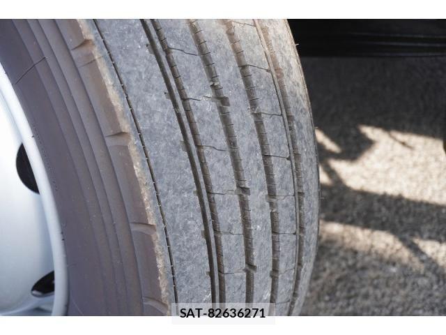Mitsubishi FIGHTER 2024-06 8229958-8