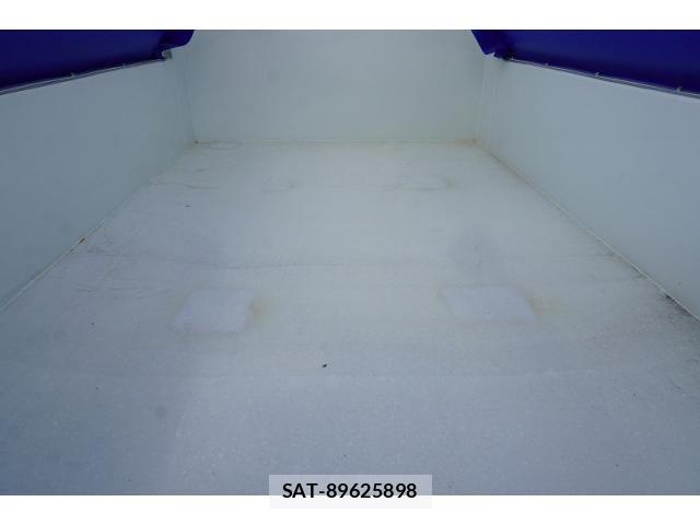Mitsubishi FIGHTER 2024-07 8229940-19