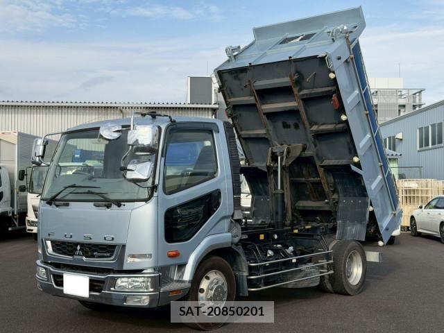 Mitsubishi FIGHTER 2014-10 8229974-0