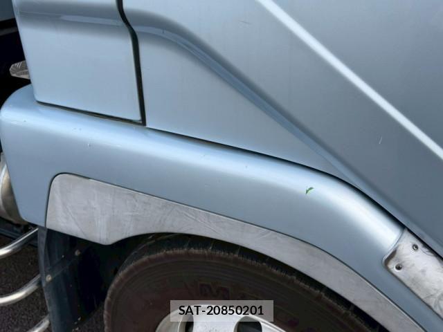 Mitsubishi FIGHTER 2014-10 8229974-23
