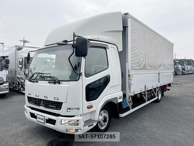 Mitsubishi FIGHTER 2017-09 8229979-0