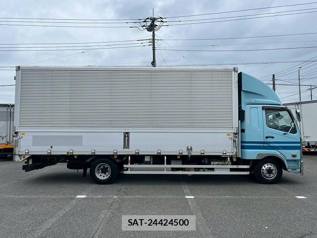 Mitsubishi FIGHTER 2014-07 8229982-4