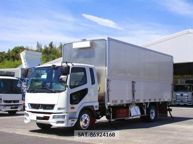 Mitsubishi FIGHTER 2026-04 8229938-1