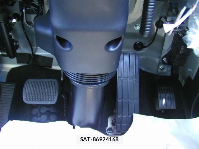 Mitsubishi FIGHTER 2026-04 8229938-29