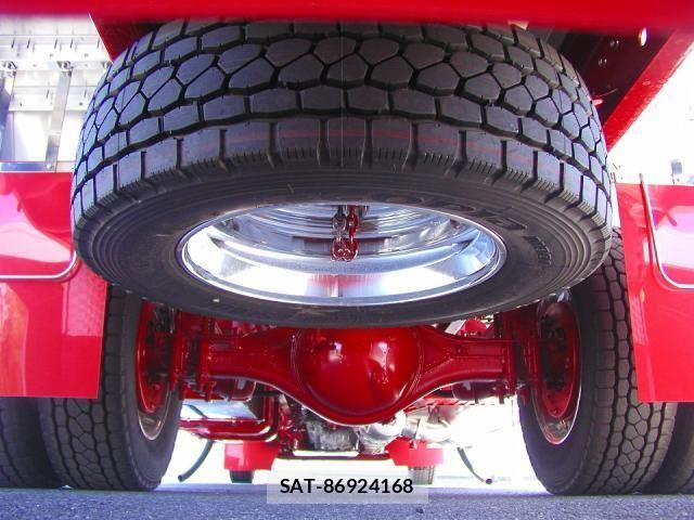 Mitsubishi FIGHTER 2026-04 8229938-4