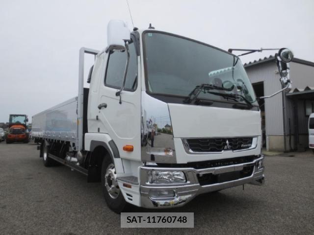 Mitsubishi FIGHTER 2026-04 8229966-1