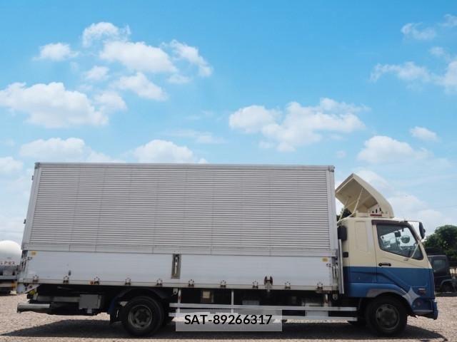Mitsubishi FIGHTER 2015-12 8229983-5
