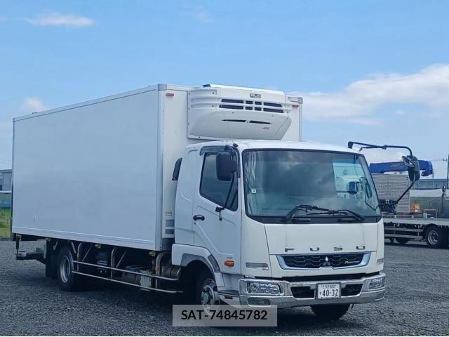 Mitsubishi FIGHTER 2019-07 8229981-2