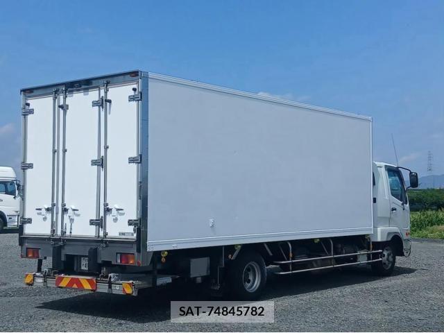 Mitsubishi FIGHTER 2019-07 8229981-4