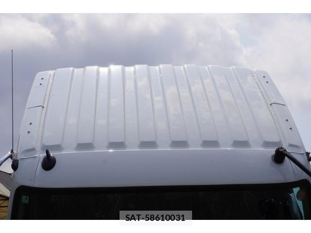Mitsubishi FIGHTER 2026-04 8229965-15