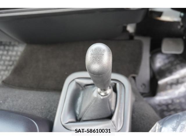 Mitsubishi FIGHTER 2026-04 8229965-25