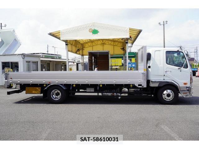 Mitsubishi FIGHTER 2026-04 8229965-4