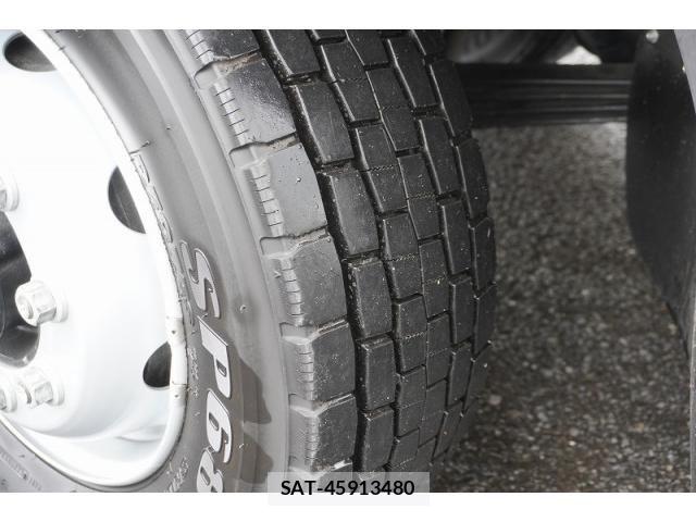 Mitsubishi FIGHTER 2025-07 8229942-8