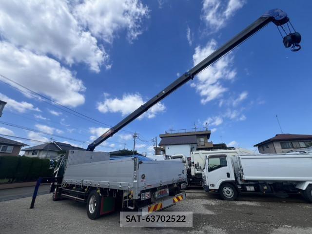Mitsubishi FIGHTER 2019-05 8229975-13