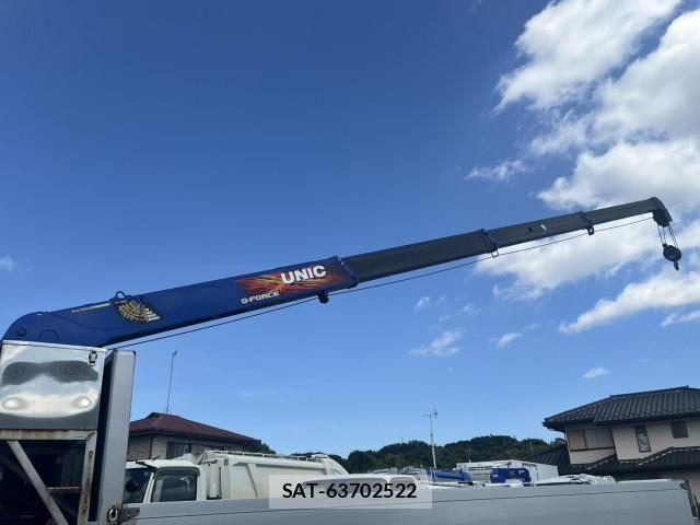 Mitsubishi FIGHTER 2019-05 8229975-14
