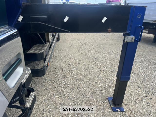 Mitsubishi FIGHTER 2019-05 8229975-17