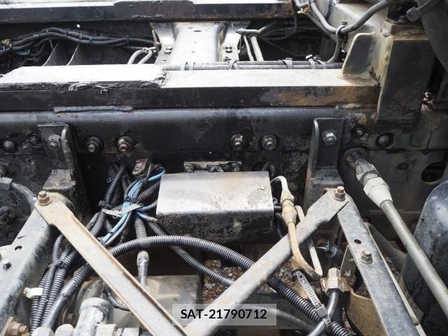 Mitsubishi FIGHTER 2001-07 8229976-18