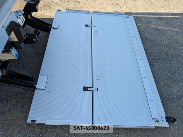 Mitsubishi FIGHTER 2026-01 8229946-8