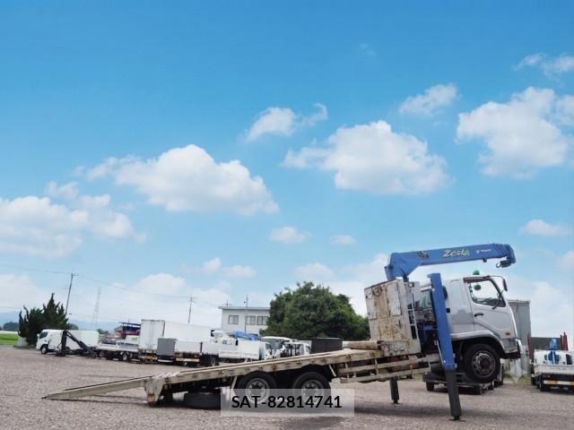 Mitsubishi FIGHTER 2014-06 8229964-5