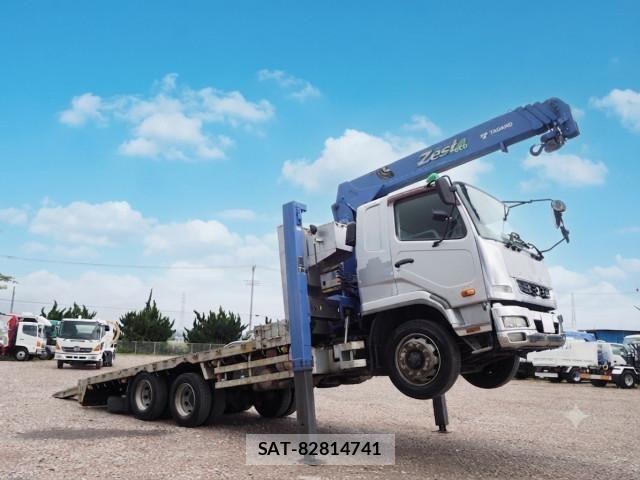 Mitsubishi FIGHTER 2014-06 8229964-6