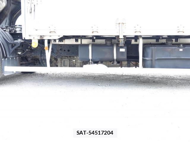 Mitsubishi FIGHTER 2016-11 8245190-17