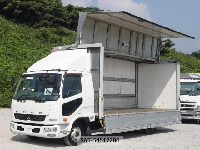 Mitsubishi FIGHTER 2016-11 8245190-21