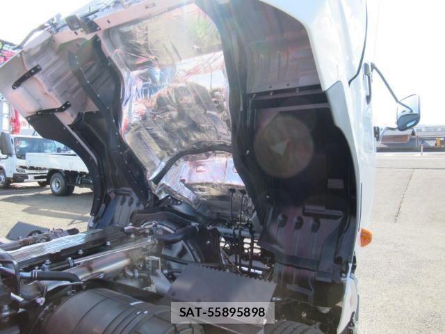 Mitsubishi FIGHTER 2026-03 8245188-20