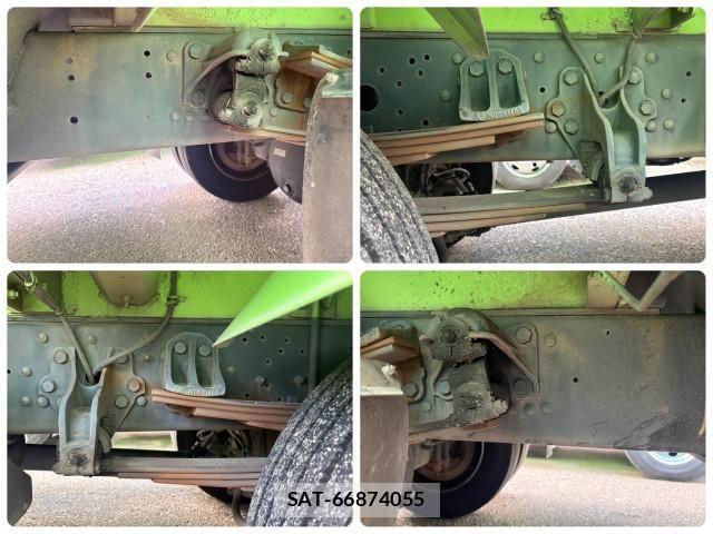 Mitsubishi FIGHTER 2015-04 8245191-21