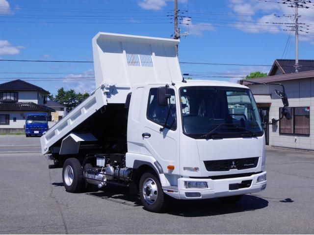 Mitsubishi FIGHTER 2026-02 8311113-1