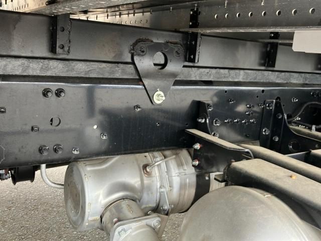 Mitsubishi FIGHTER 2023-12 8311111-16