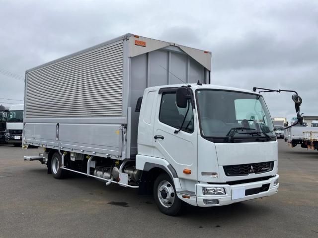 Mitsubishi FIGHTER 2023-12 8311111-1