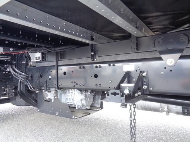Mitsubishi FIGHTER 2025-07 8311109-16