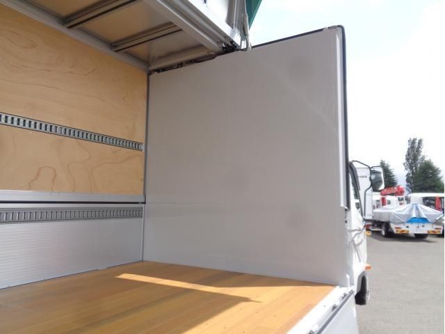 Mitsubishi FIGHTER 2025-07 8311109-7