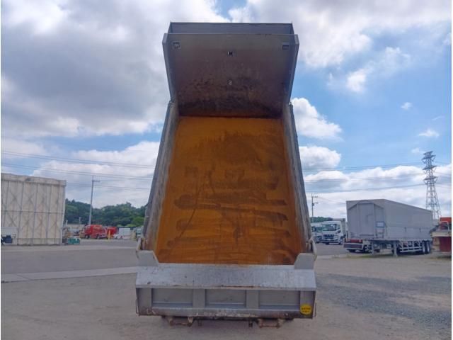 Mitsubishi FIGHTER 2021-08 8331883-7