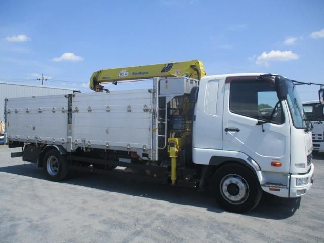 Mitsubishi FIGHTER 2014-05 8331891-2