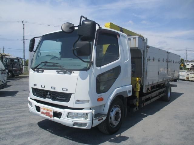 Mitsubishi FIGHTER 2014-05 8331891-5