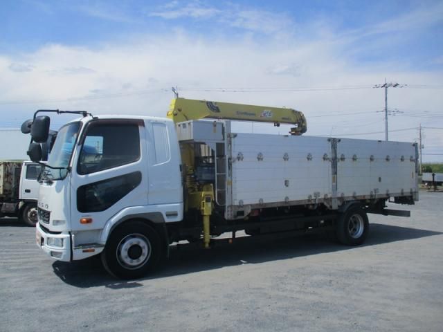 Mitsubishi FIGHTER 2014-05 8331891-6