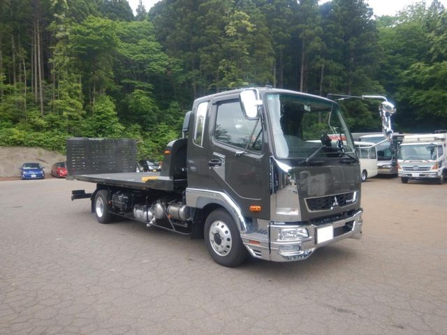 Mitsubishi FIGHTER 2024-09 8331881-0