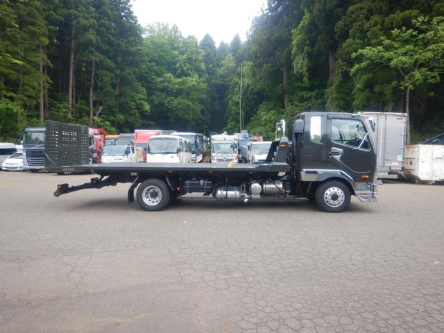 Mitsubishi FIGHTER 2024-09 8331881-7