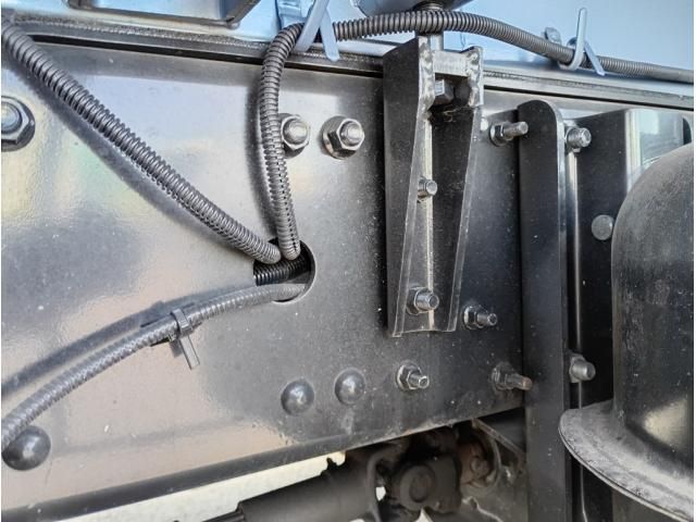 Mitsubishi FIGHTER 2022-09 8331880-18