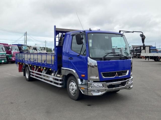 Mitsubishi FIGHTER 2020-07 8331889-1