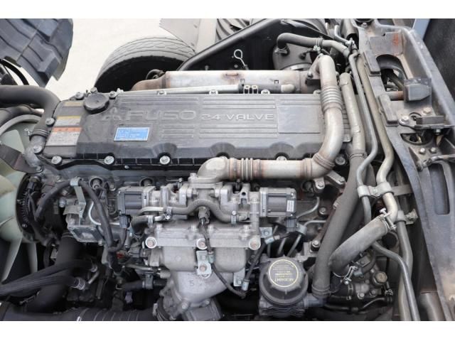 Mitsubishi FIGHTER 2020-07 8331888-16