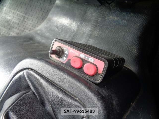 Mitsubishi FIGHTER 2020-07 8335821-10