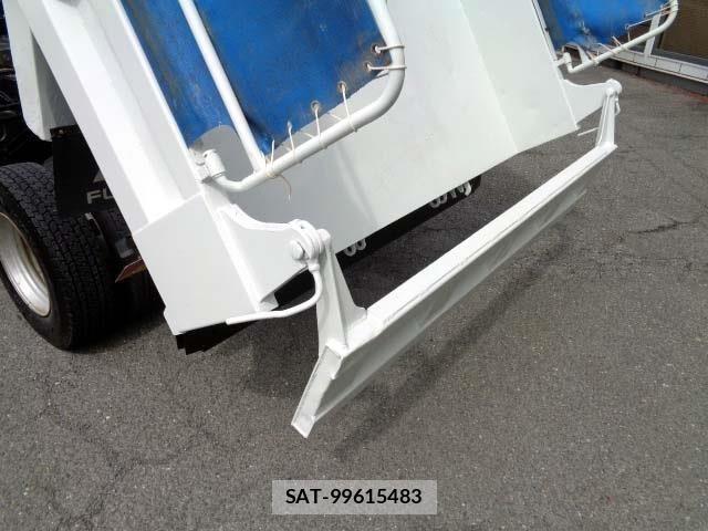 Mitsubishi FIGHTER 2020-07 8335821-14